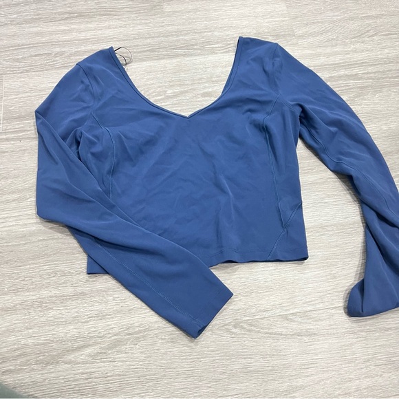 lululemon athletica Tops - Lululemon align long sleeve crop top v neck Mineral Blue size 8